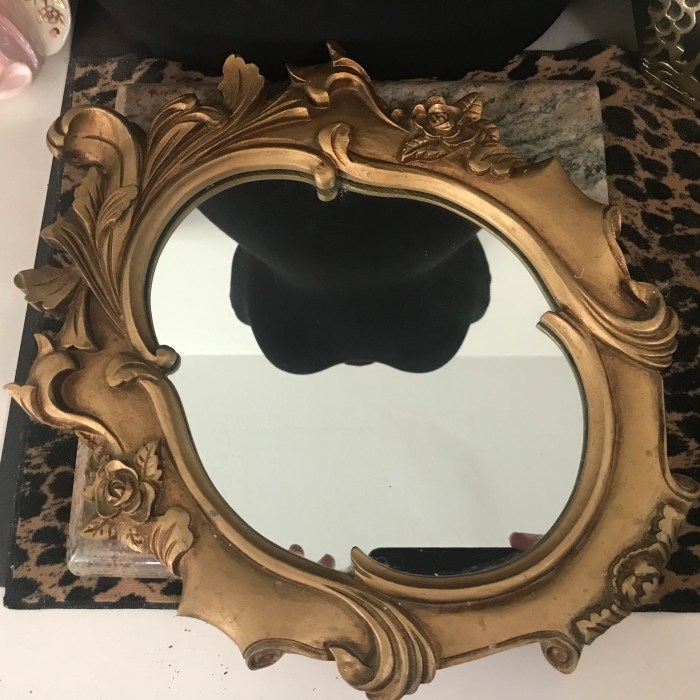 Ornate classic mirror frame furniture for wall decor